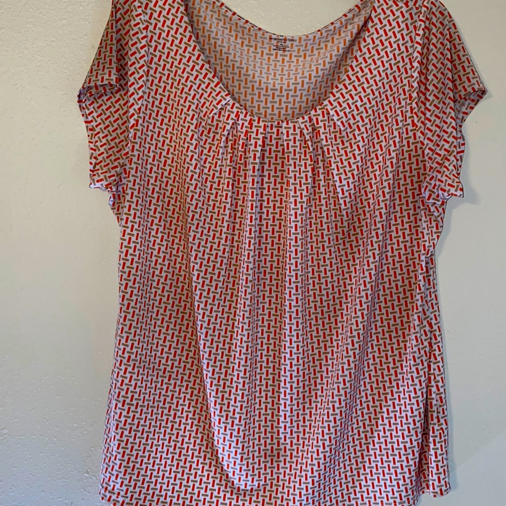 Women Tan orange white blouse geometric design plus size 1x round neck